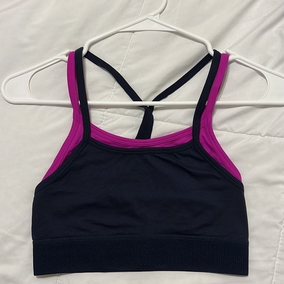 Fabletics sports bra — size XS - Picture 3 of 4